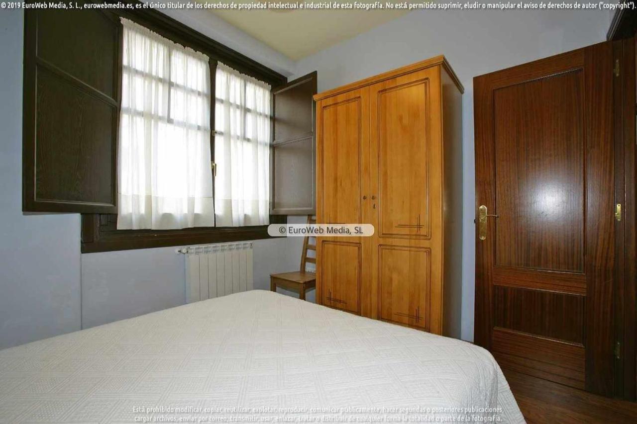 Apartamento 3 Casa Graciano Cangas de Onis Exterior photo